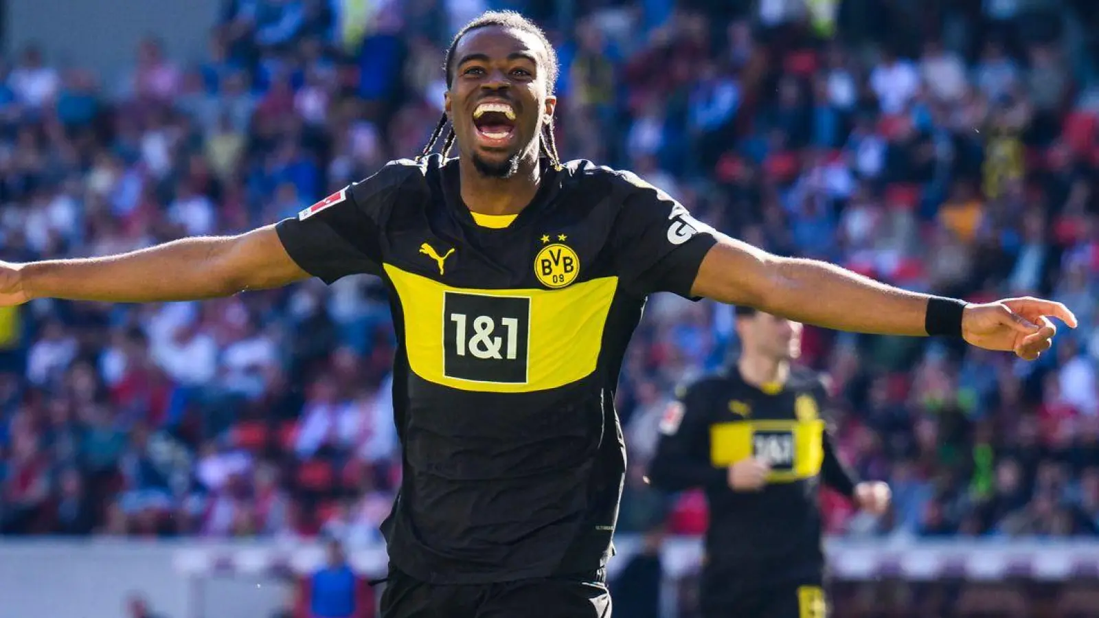  Carney Chukwuemeka wechselt fest zum BVB. (Archivbild) (Foto: Tom Weller/dpa)