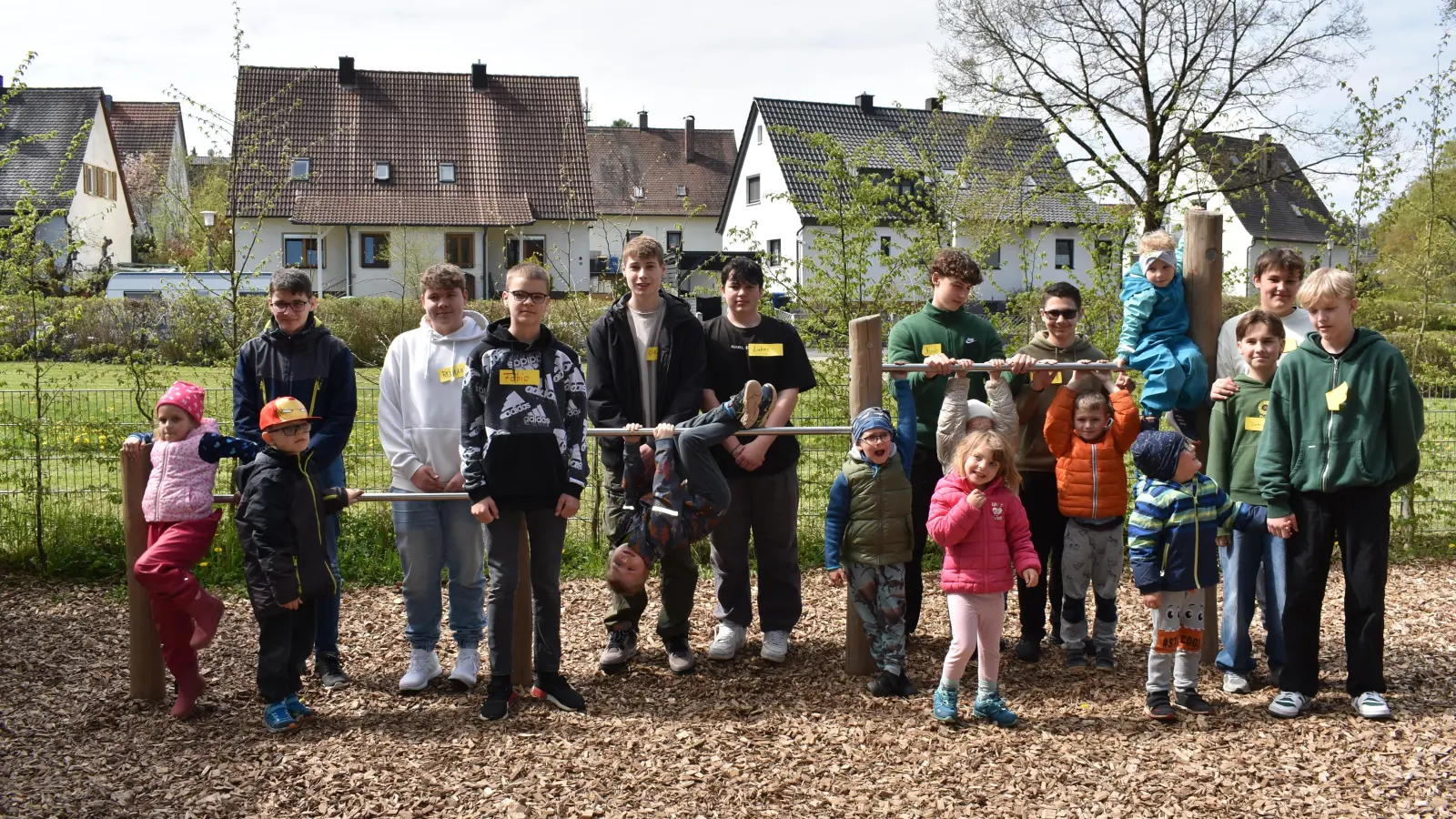  Neun große Jungs im St.-Marien-Kindergarten in Emskirchen 
