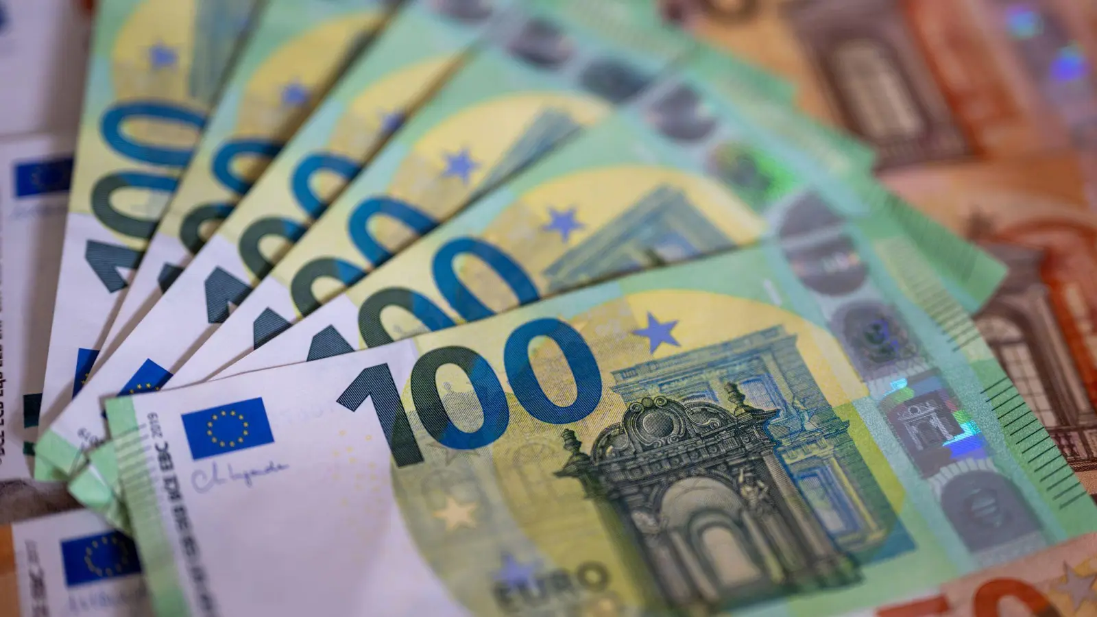 In Deutschland florieren derzeit die Start-Up-Gründungen, doch es fehlt an Kapital. (Symbolbild)  (Foto: Monika Skolimowska/dpa)