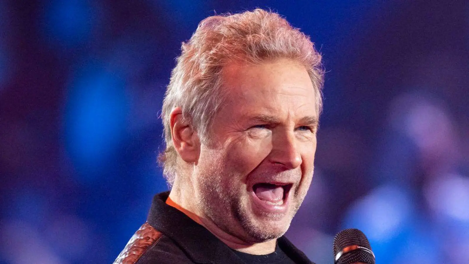 Der Sänger musste der Frau erklären, dass sie einem Betrug aufgesessen war. (Archivbild) (Foto: Tom Weller/dpa)