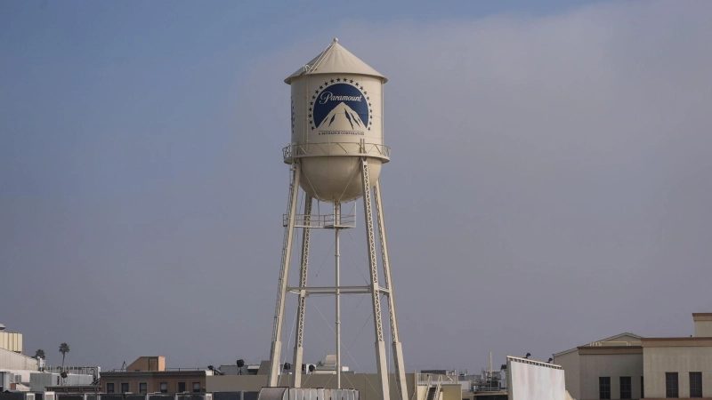 Paramount und Warner Bros. bleiben nach dem Zusammenschluss eigenständige Marken in einem neuen Dachkonzern. (Archivbild) (Foto: Jae C. Hong/AP/dpa)