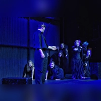 Bei den Hexen: Macbeth nach seiner Krönung. (Foto: Jannic Hofmuth)