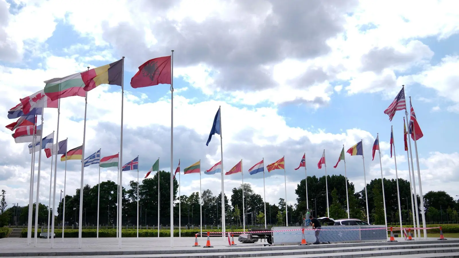Das Nato-Hauptquartier in Brüssel. (Foto: Virginia Mayo/AP/dpa)