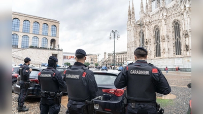 Im Großraum Mailand wurde von einer Sondereinheit der Carabinieri ein 22 Jahre alter Mann festgenommen, der Terroranschläge vorbereitet haben soll. (Archivbild) (Foto: Giulia Sciacca/IPA via ZUMA Press/dpa)