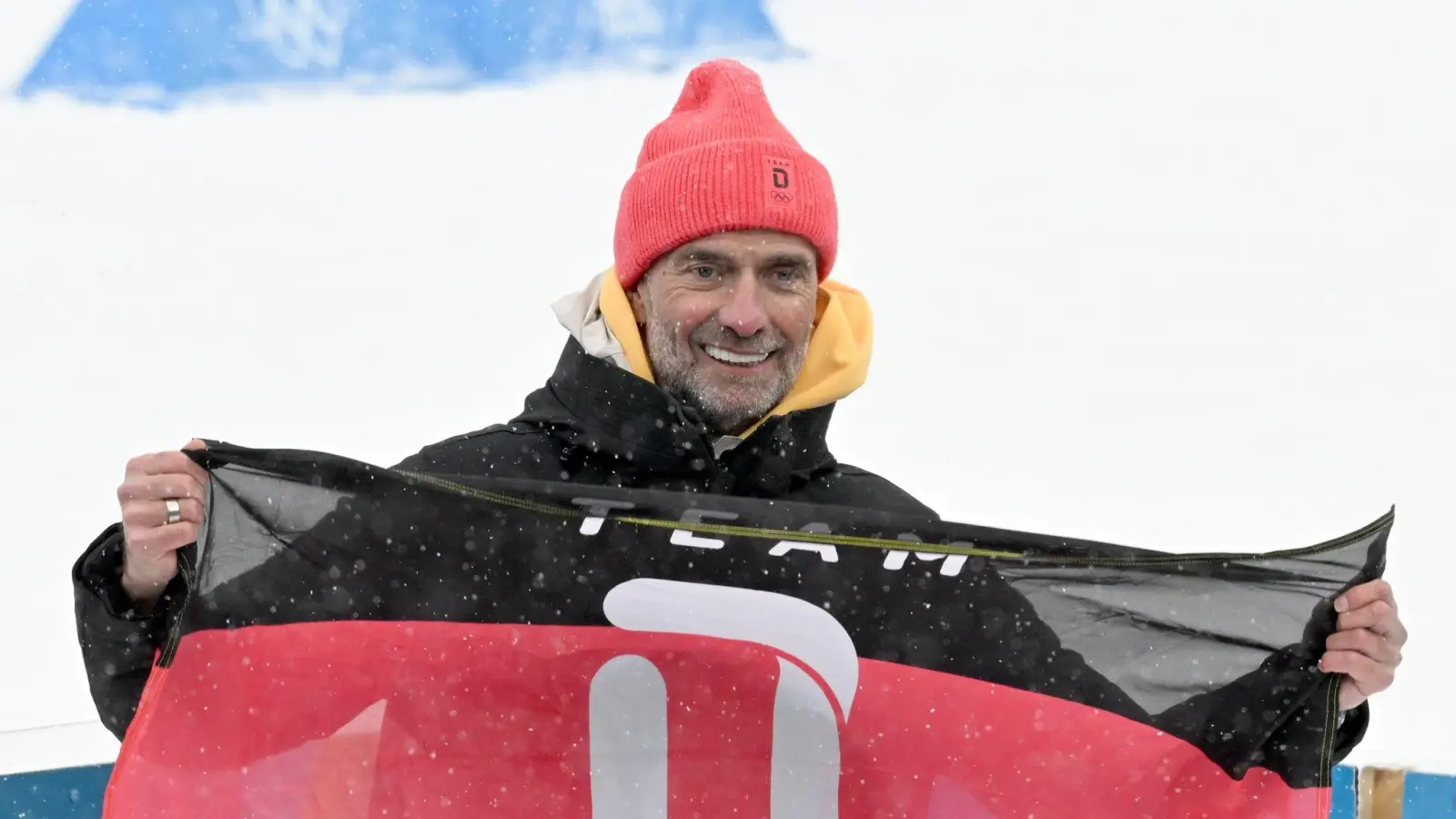 Jürgen Klopp hat Uli Hoeneß wegen seiner Rolle als Fußball-Chef bei Red Bull widersprochen. (Foto: Hendrik Schmidt/dpa)