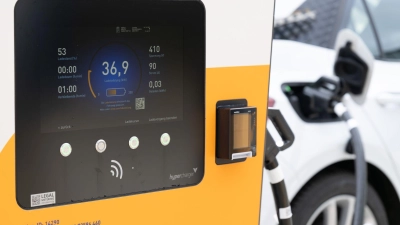 Heute sollen die neuen Förderregeln für Elektroautos nun tatsächlich bekannt werden. (Archivbild) (Foto: Sebastian Kahnert/dpa)