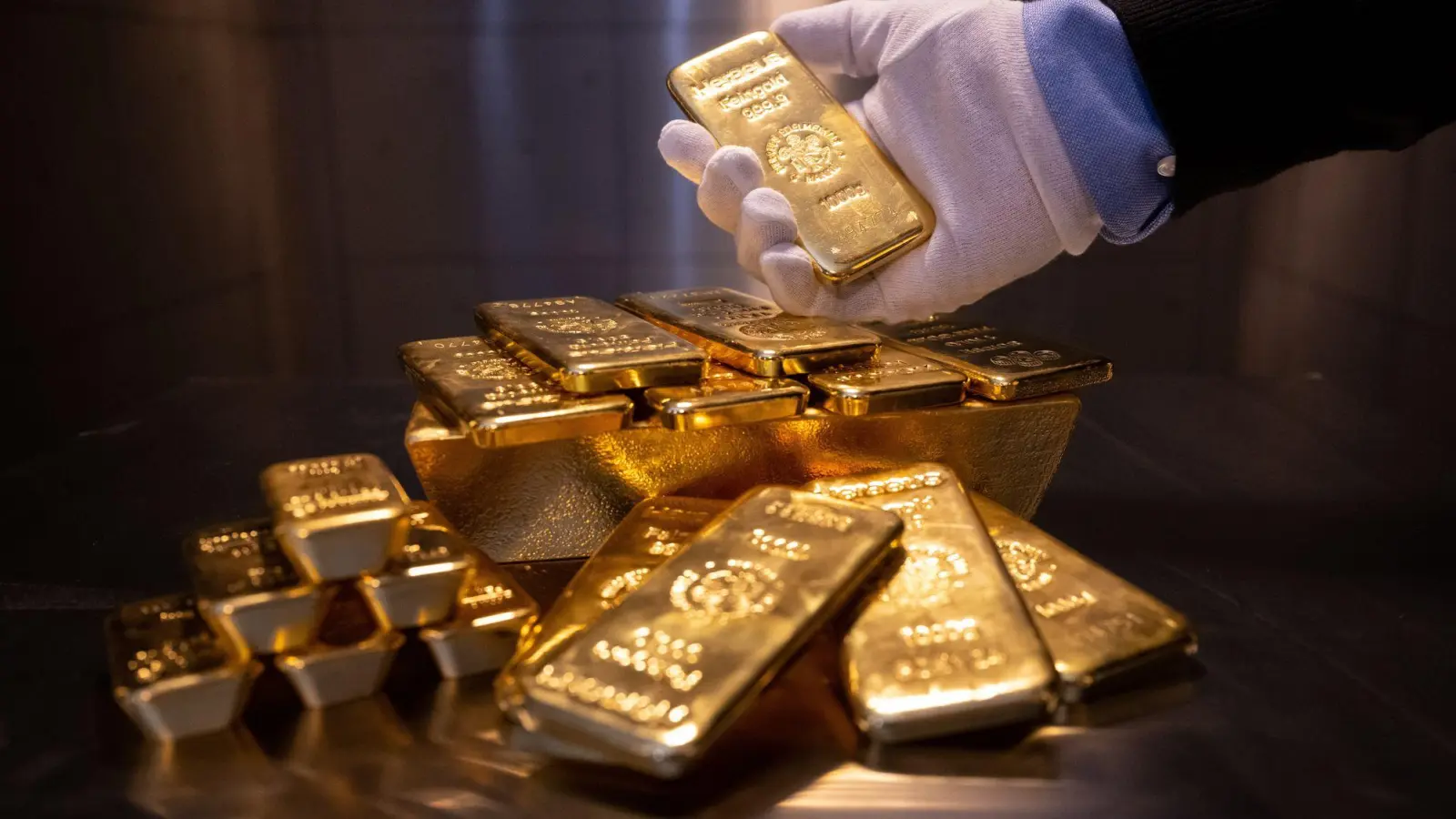 Übt nicht nur in physischer Form eine Faszination auf Anlegerinnen und Anleger aus: Gold. (Foto: Sven Hoppe/dpa/dpa-tmn)