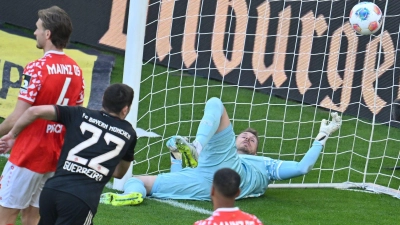 Der FC Bayern hat eine drohende Niederlage in Mainz abgewendet. (Foto: Torsten Silz/dpa)