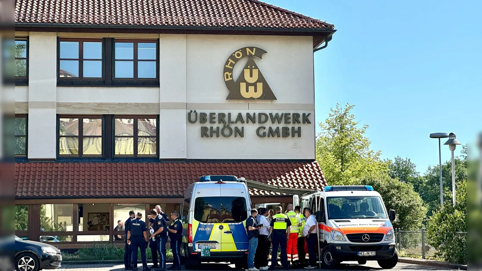 Ein Ermittlungsrichter wird entscheiden, ob der Verdächtige in Untersuchungshaft kommt.  (Foto: Daniel Vogl/dpa)
