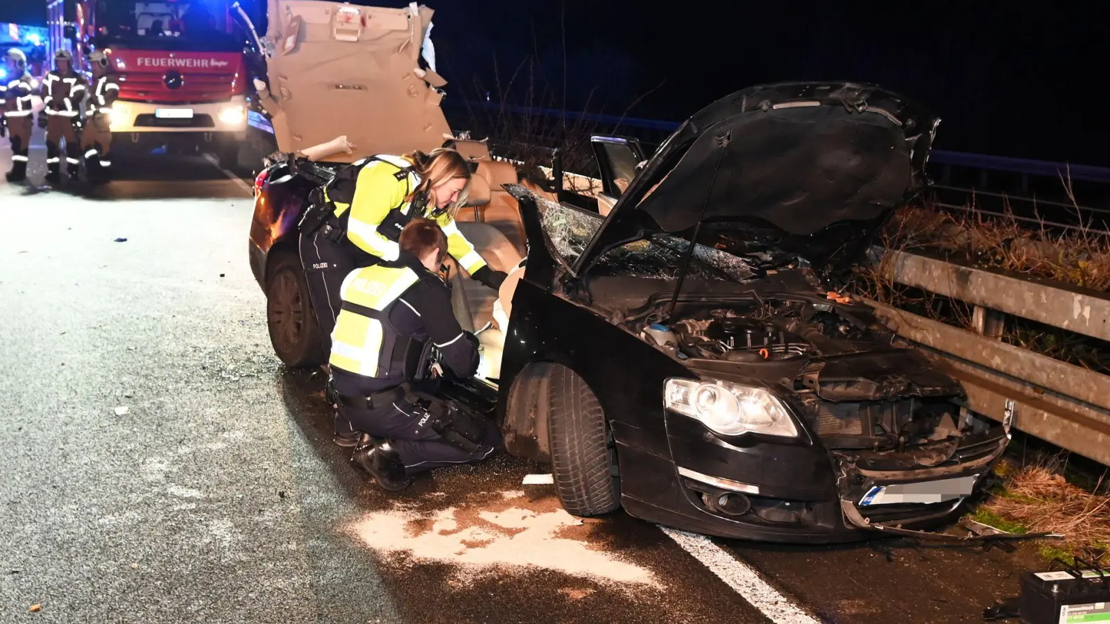 Die Ursache für den Unfall ist noch unklar. (Foto: Guido Bludau/dpa)