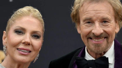 Hatten auf dem Oktoberfest nur Lob füreinander übrig: Thomas Gottschalk und seine Frau Karina. (Archivbild) (Foto: Felix Hörhager/dpa)