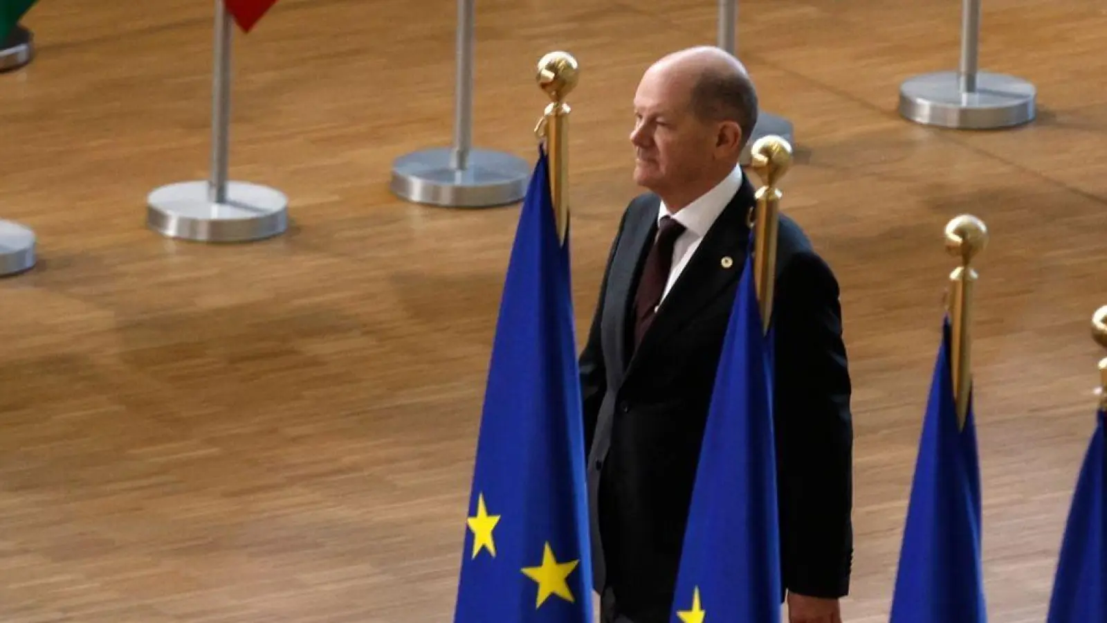 Bundeskanzler Olaf Scholz beim EU-Gipfel in Brüssel. (Foto: Omar Havana/AP/dpa)