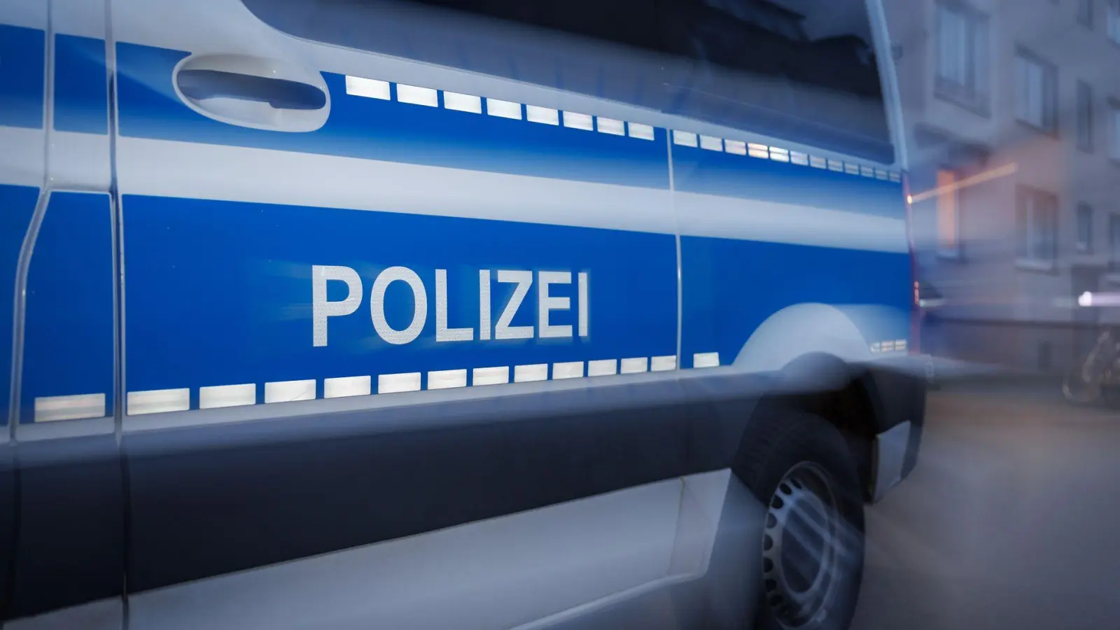 Bei der Drogenrazzia werden die Ermittler fündig. (Symbolbild) (Foto: Friso Gentsch/dpa)