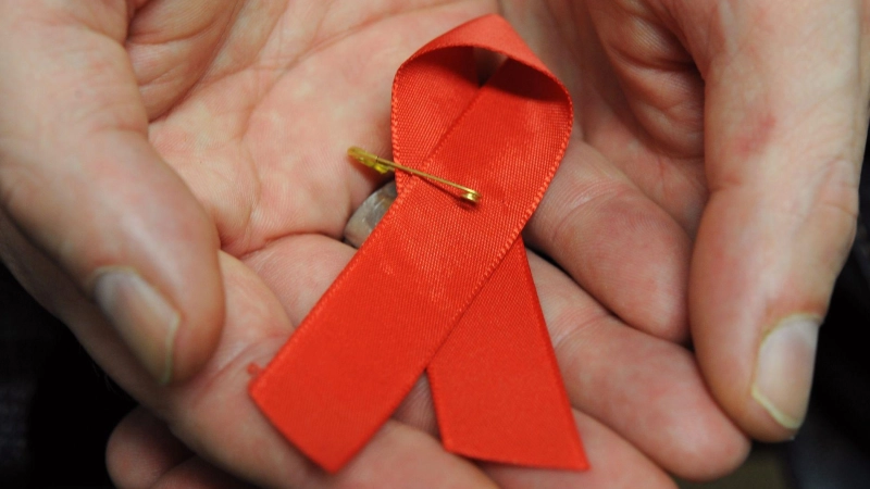 Ärzte ohne Grenzen fordert einen drastisch niedrigeren Preis für das Medikament Lenacapavir zur Vorbeugung einer HIV-Infektion. (Symbolbild) (Foto: Arne Dedert/dpa)