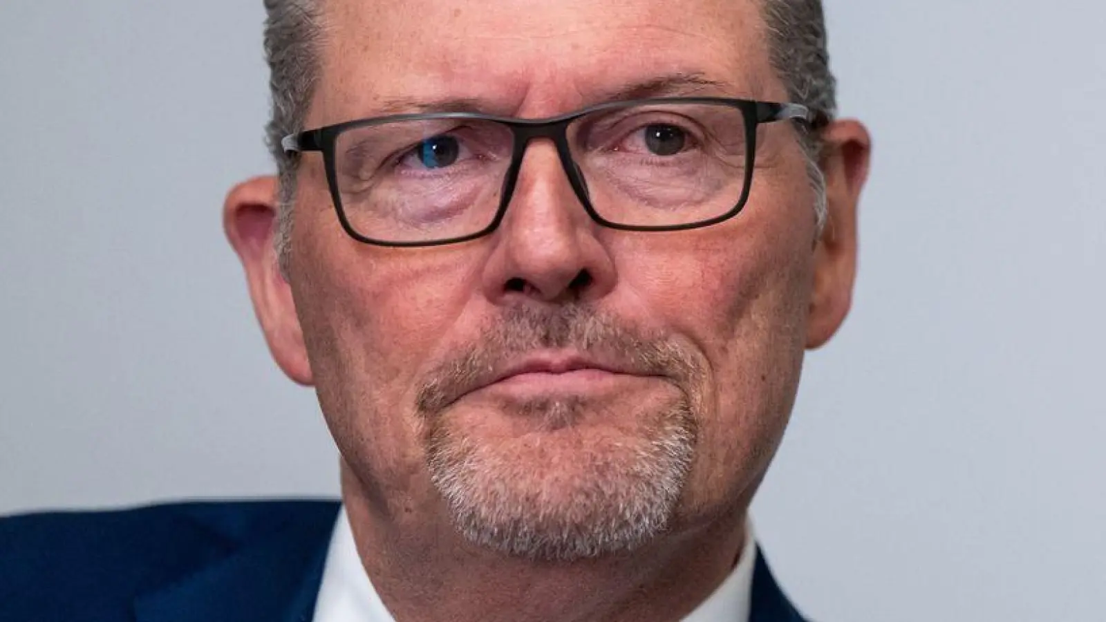 Arbeitgeberpräsident Rainer Dulger Dulger sieht bei den politischen Rändern mit extrem rechts und extrem links „keine Lösungsansätze“.&nbsp; (Foto: Sebastian Gollnow/dpa)