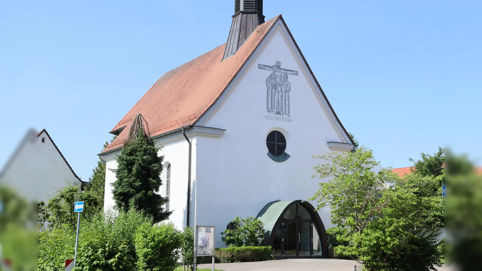 Am vierten Advent 1951 wurde die Marienkirche im Ansbacher Stadtteil Meinhardswinden eingeweiht. (Foto: Alexander Biernoth)