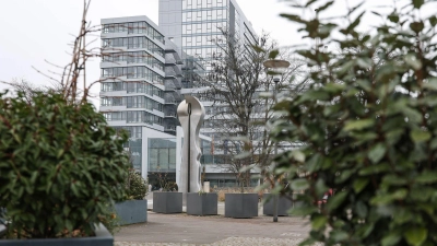 Das Rathaus in Erlangen ist künftig in CSU-Hand. (Archivbild) (Foto: Daniel Löb/dpa)