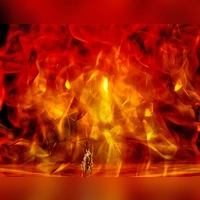 Die KI setzt die Bayreuther Bühne in Flammen. (Foto: Enrico Nawrath/Bayreuther Festspiele/dpa)