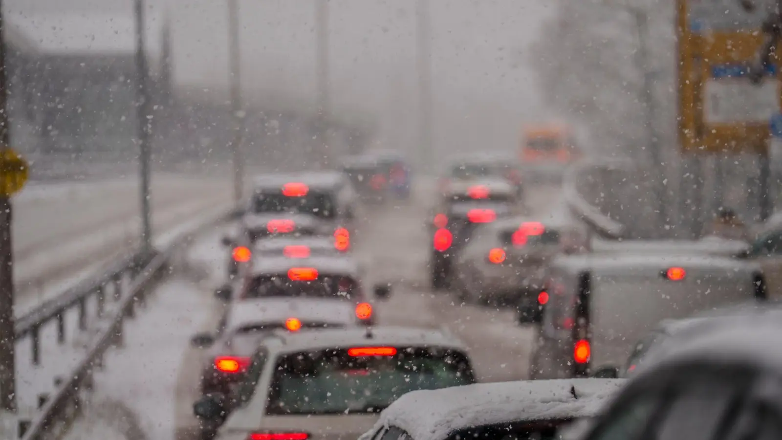 Staus gab es in und um Mainz. (Foto: Andreas Arnold/dpa)