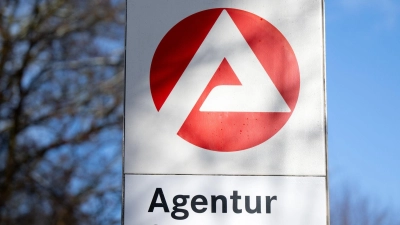 Die Arbeitslosigkeit in Bayern ist im Vergleich zum Vormonat kaum gesunken. (Symbolbild) (Foto: Sven Hoppe/dpa)