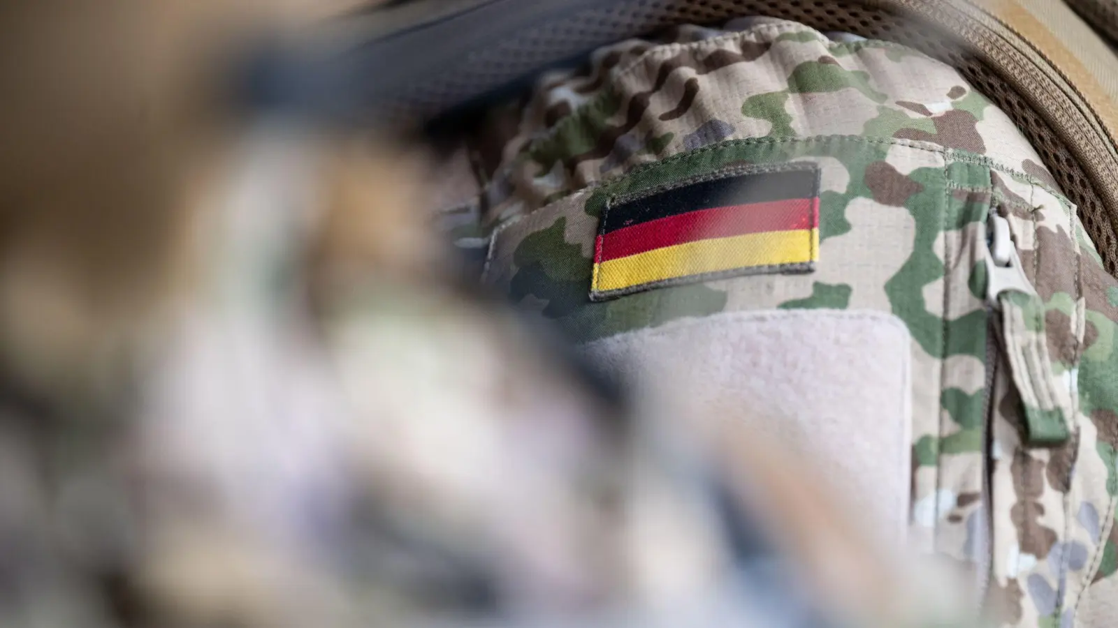 Die Vergewaltigungen sollen sich in Deutschland und der Schweiz ereignet haben. (Symbolbild) (Foto: Marijan Murat/dpa)