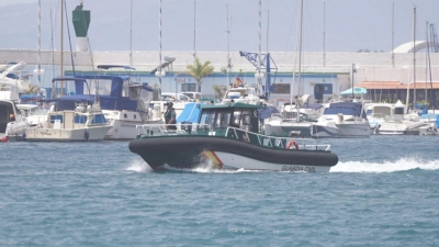 Beamte der spanischen Guardia Civil sind im Hafen von Barbate getötet worden. Das Entsetzen ist groß (Archivbild). (Foto: -/Europa Press/dpa)
