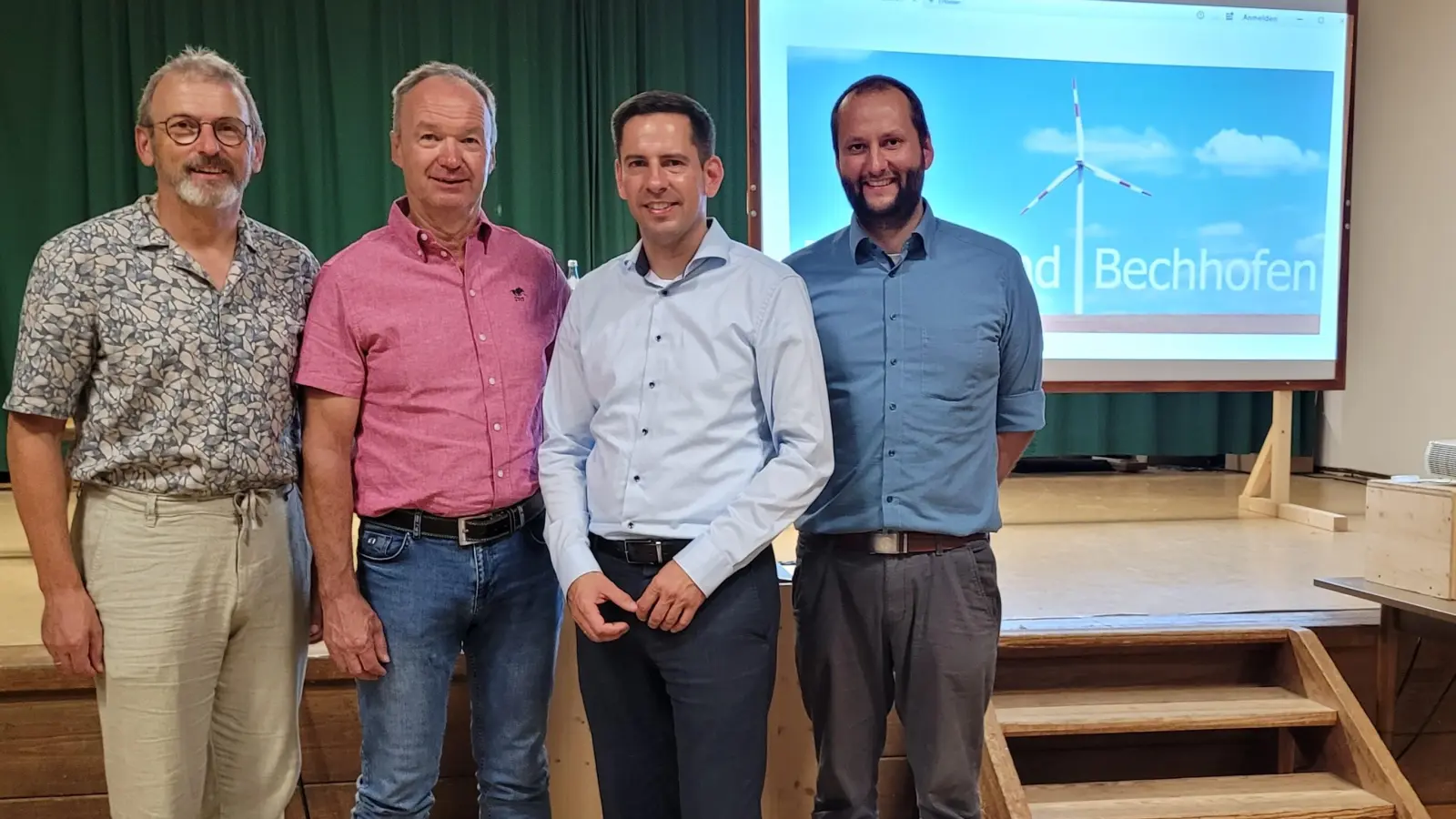 Die neu gewählten Aufsichtsratsmitglieder (von links): Michael Eff, Siegfried Dörsch, Sven Waidmann und Franz Schwaiger. Es fehlt der in Abwesenheit gewählte Helmut Schnotz. (Foto: Bernd Kober)