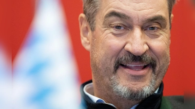 Ministerpräsident Markus Söder (CSU) will die Kommunen nicht mit ihren Geldsorgen alleine lassen - aber er will auch einen soliden Haushalt für Bayern vorlegen. (Archivbild) (Foto: Boris Roessler/dpa)