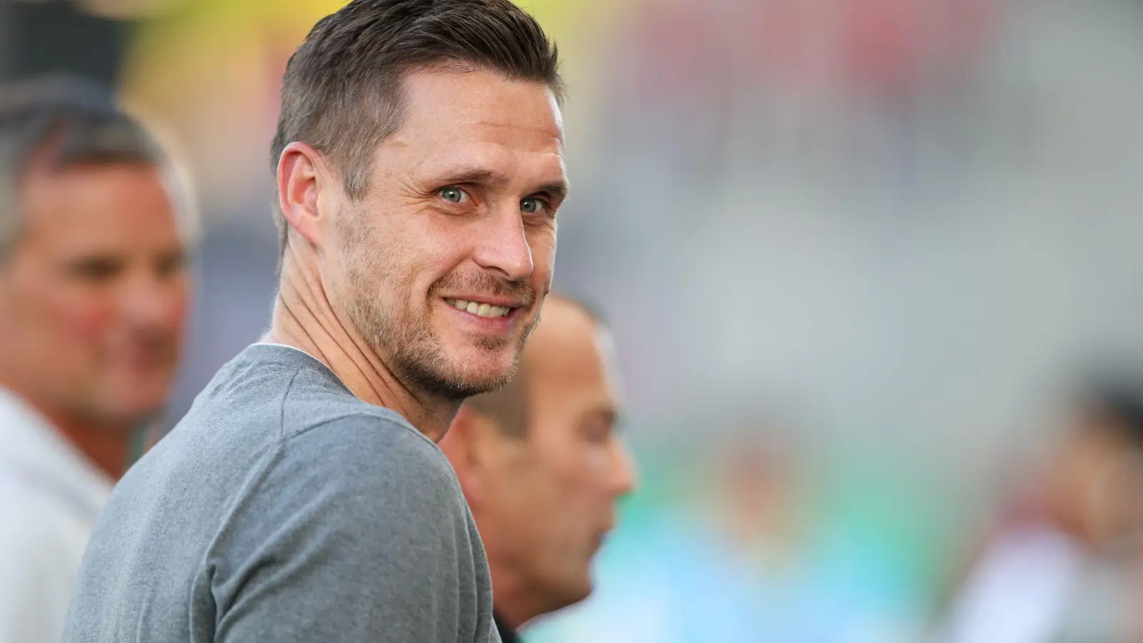 Der BVB präsentiert den nächsten Neuzugang von Sportdirektor Kehl. (Archivbild) (Foto: Christoph Reichwein/dpa)