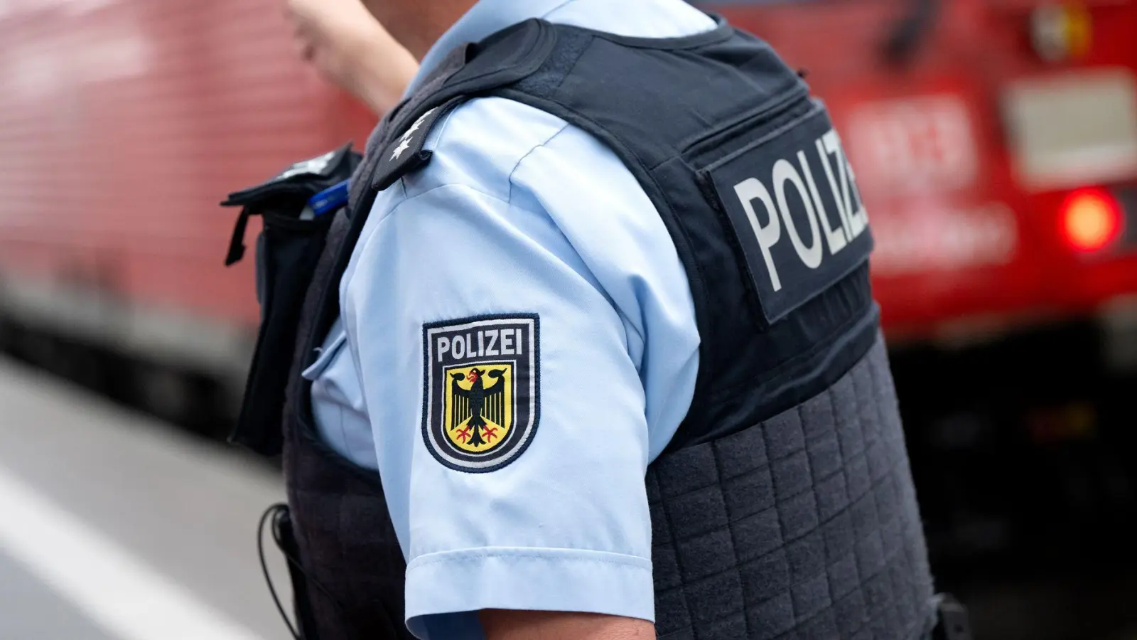 Die Bundespolizei stellte den 22-Jährigen am Bahnhof. (Symbolbild) (Foto: Sven Hoppe/dpa)