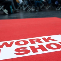 Wichtig für die Steuererklärung: Die Kosten für Workshops, Seminare und Lehrgänge können als Werbungskosten geltend gemacht werden. (Foto: Florian Schuh/dpa-tmn)