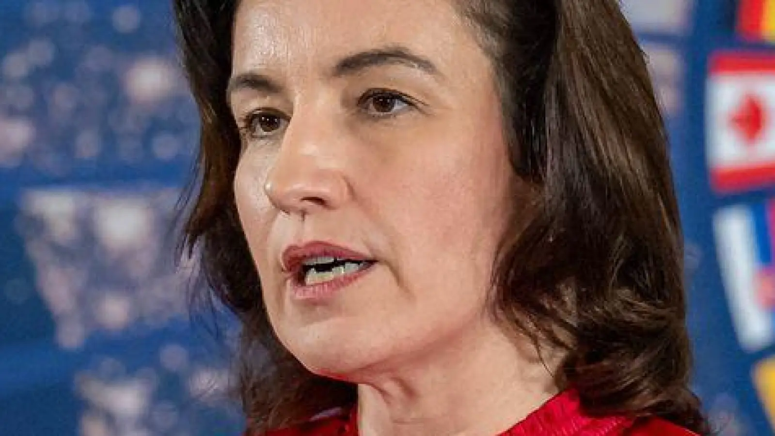 Bundesraumfahrtministerin Dorothee Bär (CSU) setzt auf eine deutsche Teilnahme bei einer künftigen Mond-Mission. (Archivbild) (Foto: Sina Schuldt/dpa)