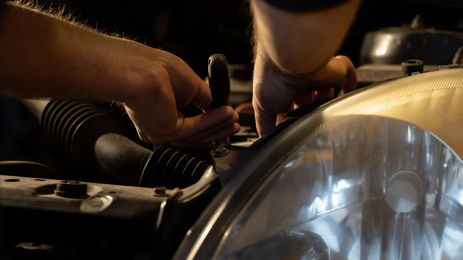 In der Werkstatt werden alle Schäden professionell behoben. (Foto: Pixabay)