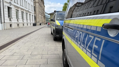 Beim Prozess um eine Teenie-Bande war im Justizzentrum an der Ansbacher Promenade ein enormes Polizeiaufgebot nötig. Unter anderem dieses Verfahren beschäftigte das Landgericht im Jahr 2025. (Archivbild: Manfred Blendinger)