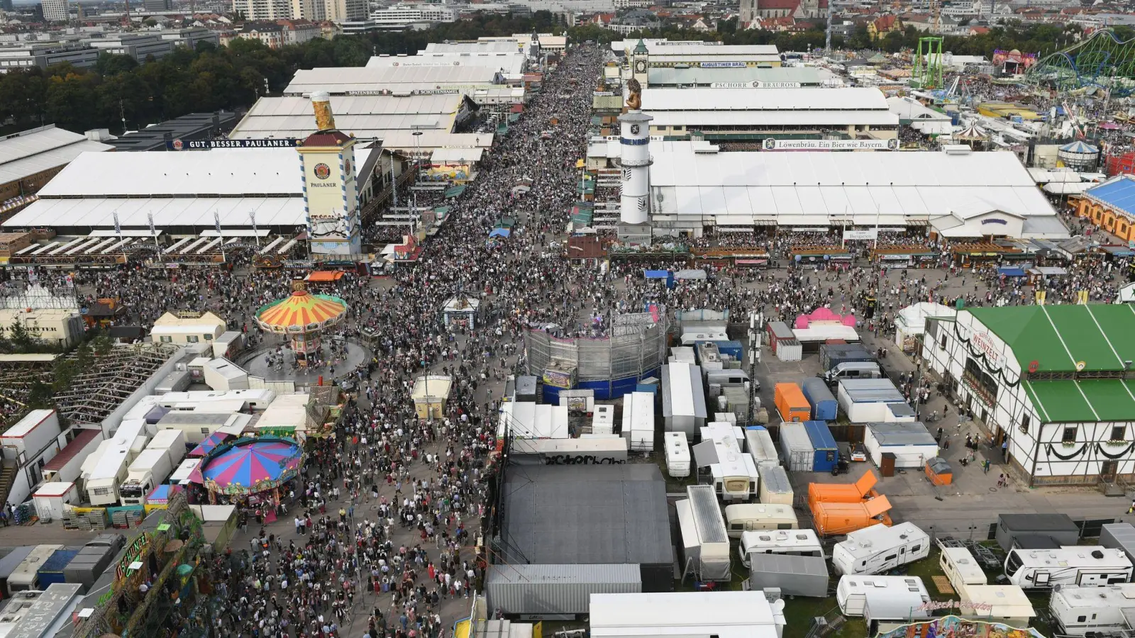 Ein Wirt hatte die Vergabepraxis für die Wiesn-Zelte angegriffen (Archiv).  (Foto: Felix Hörhager/dpa)