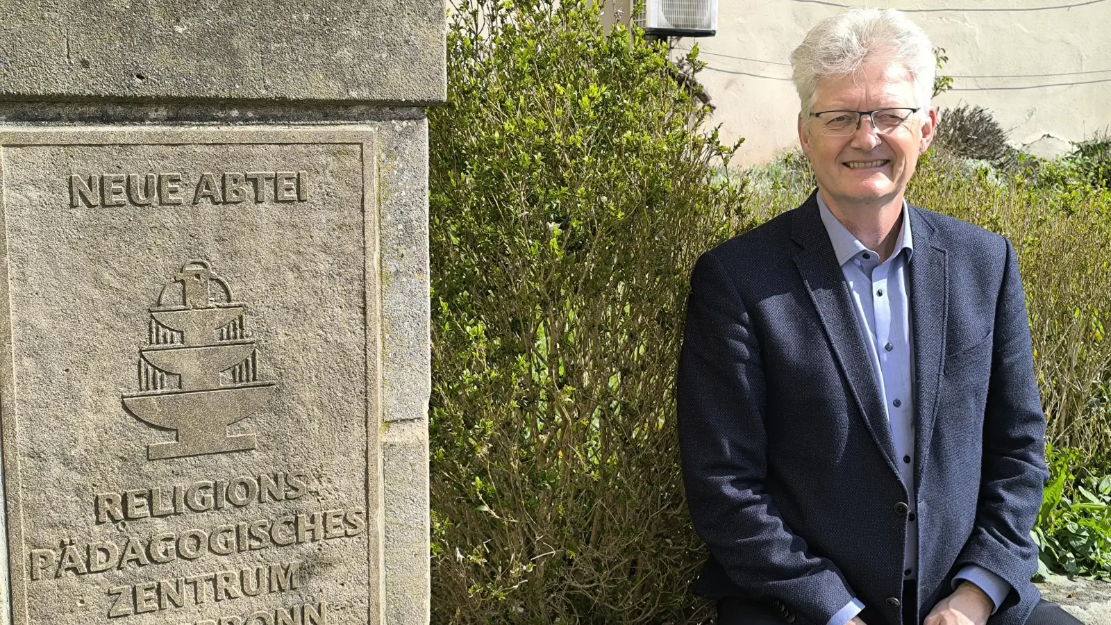Seit 2021 leitet Pfarrer Dr. Jürgen Belz das Religionspädagogische Zentrum in Heilsbronn.  (Foto: Thomas Schaller)
