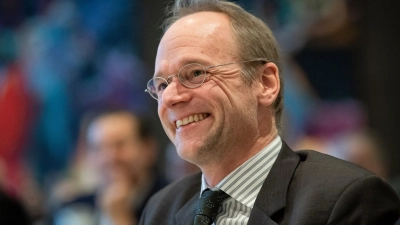 Schulpädagoge Klaus Zierer kann den neuen Prüfungsformaten in Bayern wenig abgewinnen. (Archivbild) (Foto: Sina Schuldt/dpa)