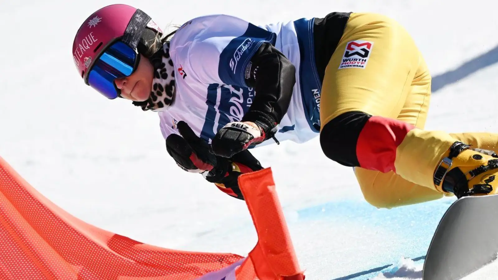 Snowboard: Weltcup, Finale Parallel-Slalom, Damen. Ramona Hofmeister aus Deutschland startet im 1/8 Finale. (Foto: Angelika Warmuth/dpa)
