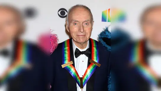 Lloyd Morrisett, Psychologe und Mitschöpfer der „Sesamstraße“, ist im Alter von 93 Jahren verstorben. (Foto: Greg Allen/Invision/AP/dpa)