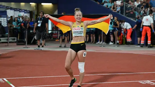 Sprinterin Gina Lückenkemper ist durch ihre Wunde am Knie gehandicapt. (Foto: Sven Hoppe/dpa)