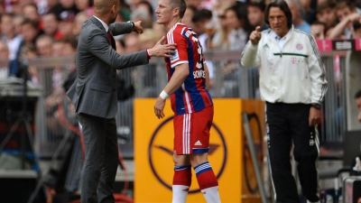 Hans-Wilhelm Müller-Wohlfahrt (r) hat Pep Guardiola bis heute nicht verziehen. (Archivbild) (Foto: picture alliance / dpa)
