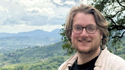 Betriebswirt Robin Weniger (29) aus Werl ist neu als Dozent der Volkshochschule der Stadt Ansbach. (Foto: Saskia Weniger)