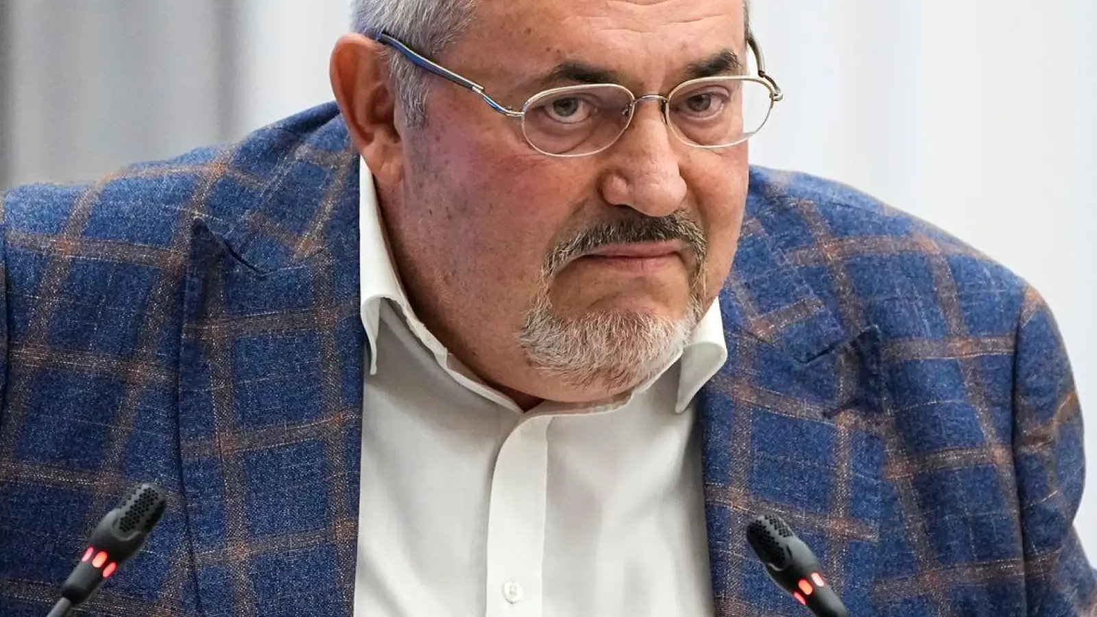 Das russische Justizministerium hatte den liberalen Politiker in der vergangenen Woche als „ausländischer Agent“ eingestuft. (Archivbild) (Foto: Alexander Zemlianichenko/AP/dpa)