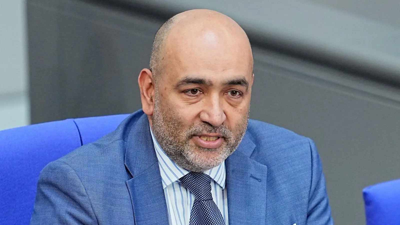 Grünen-Politiker Nouripour spricht sich für einen neuen Wahlrhythmus in der deutschen Politik aus. (Archivbild) (Foto: Michael Kappeler/dpa)