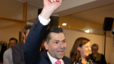 SPD-Kandidat Florian Freund wird neuer Oberbürgermeister in Augsburg. (Foto: Stefan Puchner/dpa)