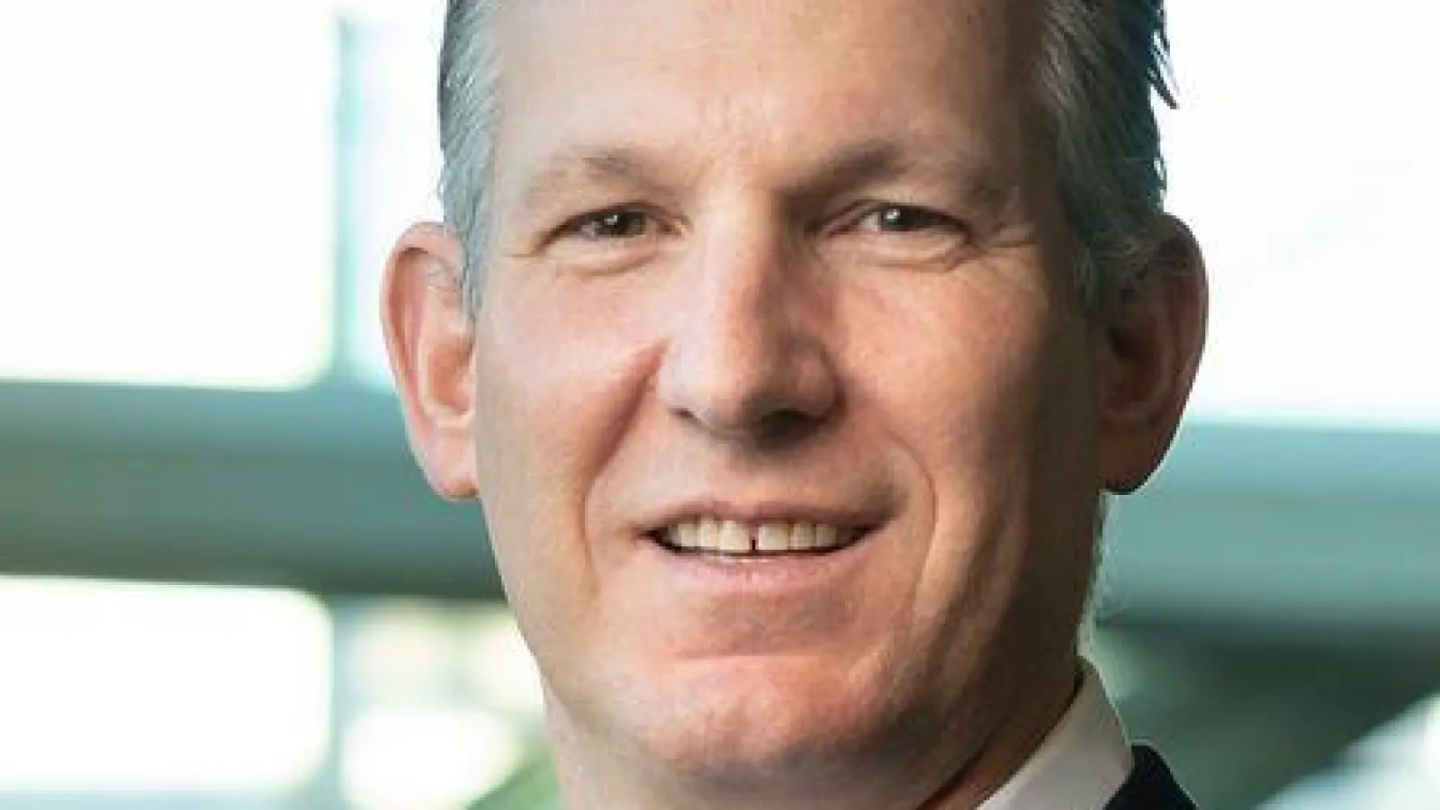 Nestlé-Chef Philipp Navratil baut den Konzern um. (Archivbild) (Foto: Gaetan Bally/KEYSTONE/dpa)