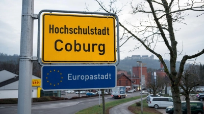 In Coburg treffen sich über Pfingsten zahlreiche Burschenschaftler. (Symbolbild) (Foto: Daniel Vogl/dpa)