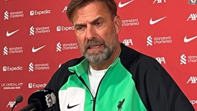 Rekordschiedsrichter Brych kann den angekündigten Rücktritt von Jürgen Klopp beim FC Liverpool nachvollziehen. (Foto: Carl Markham/PA Wire/dpa)
