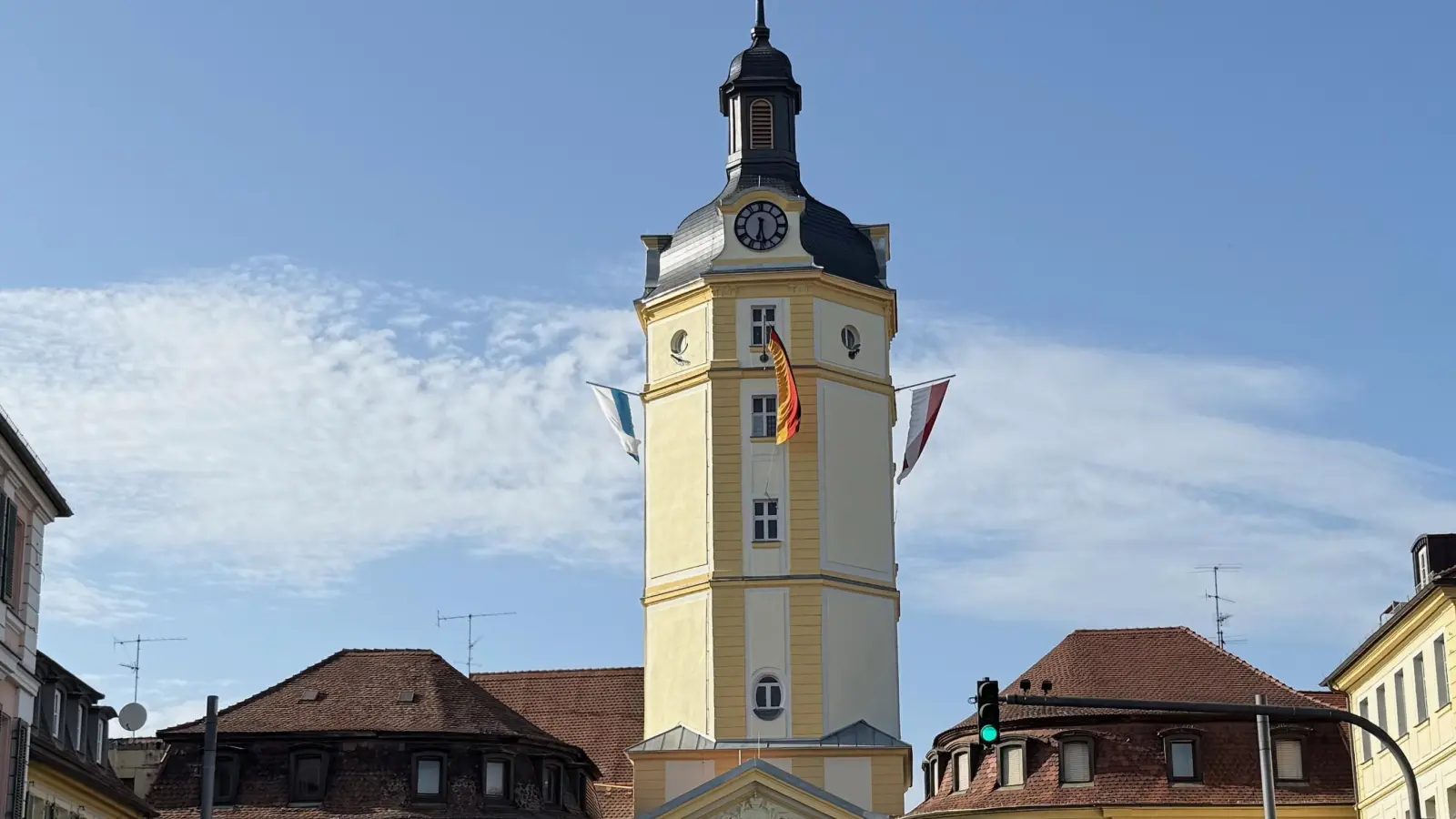Am Montag wird das Herrieder Tor nach der Generalsanierung wieder offiziell wiedereröffnet. (Foto: Manfred Blendinger)
