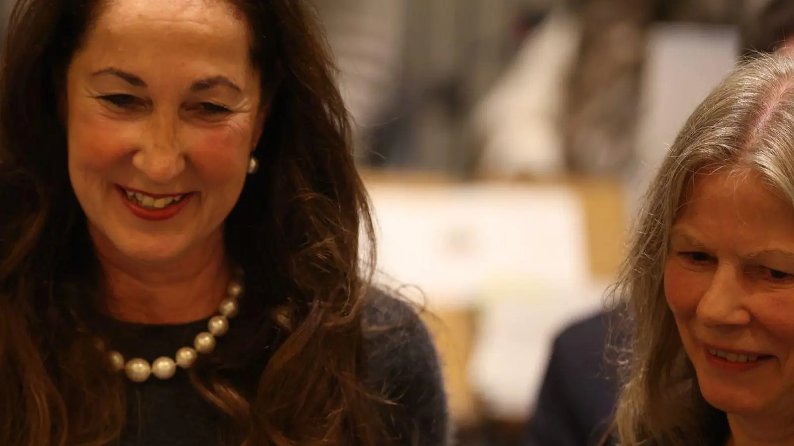 Die neue Rathauschefin von Herdecke ist in ihr Amt eingeführt  (Foto: Christoph Reichwein/dpa)